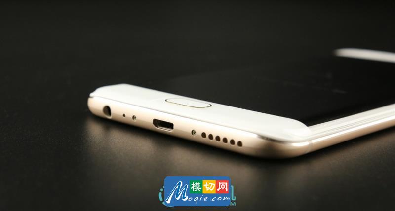 vivo Xplay6详细拆解：这做工没得喷